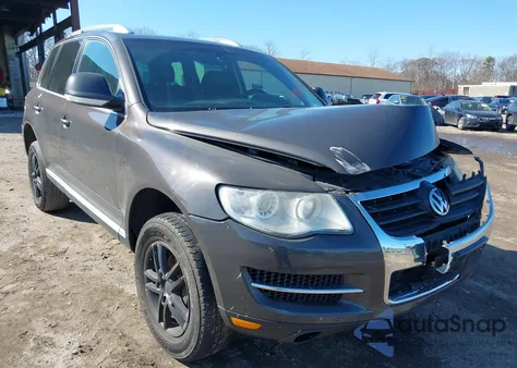 2009 Volkswagen Touareg 2 Vr6 Fsi from USA, damaged, VIN WVGBE77L79D015664
